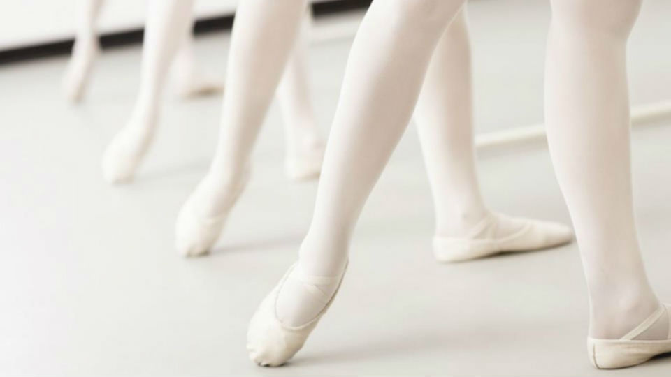 Mitos yang beredar dalam tarian balet